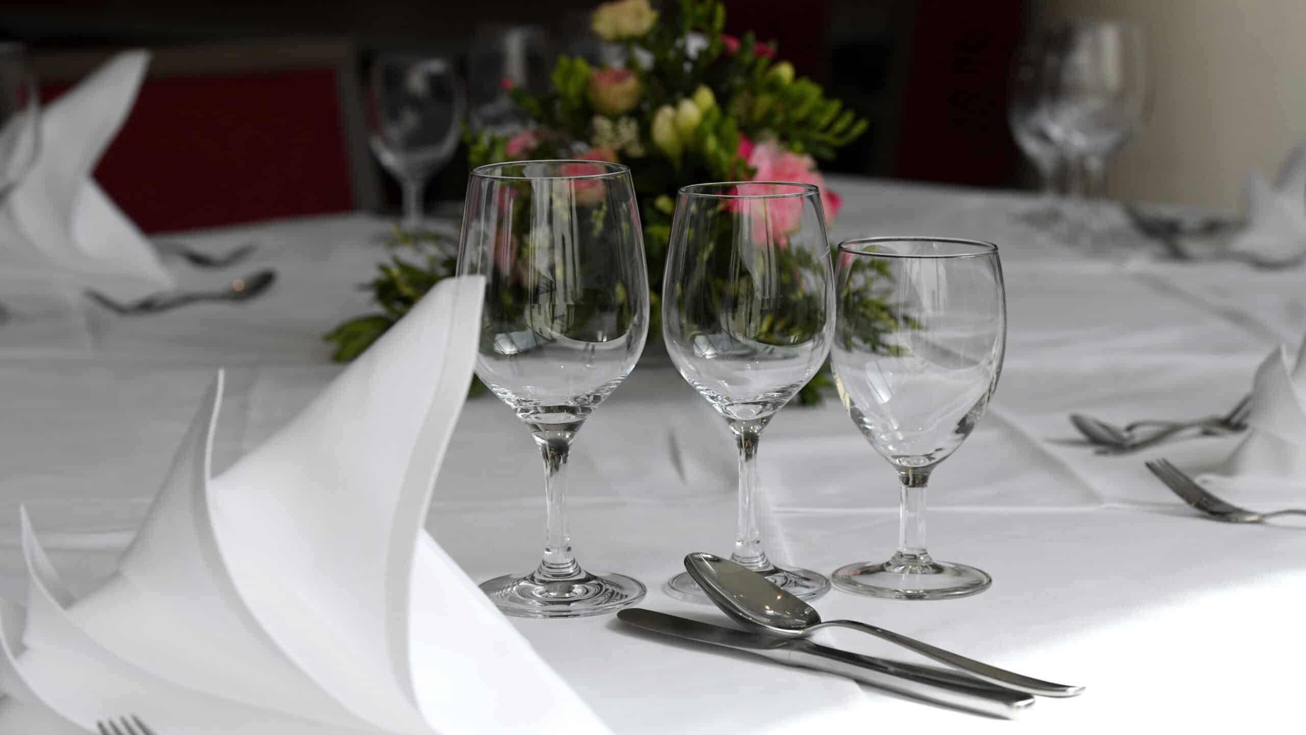 Kath Akad Tafel neubauer_0278_16-9