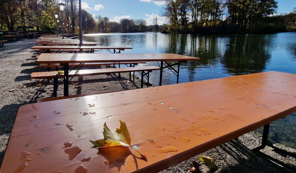 Kleinhesseloher Lake Autumn